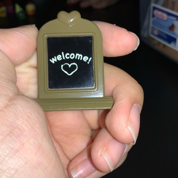 Little toys (4 items) - Picture 4 of 5